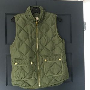 Wool rich army green puffer vest